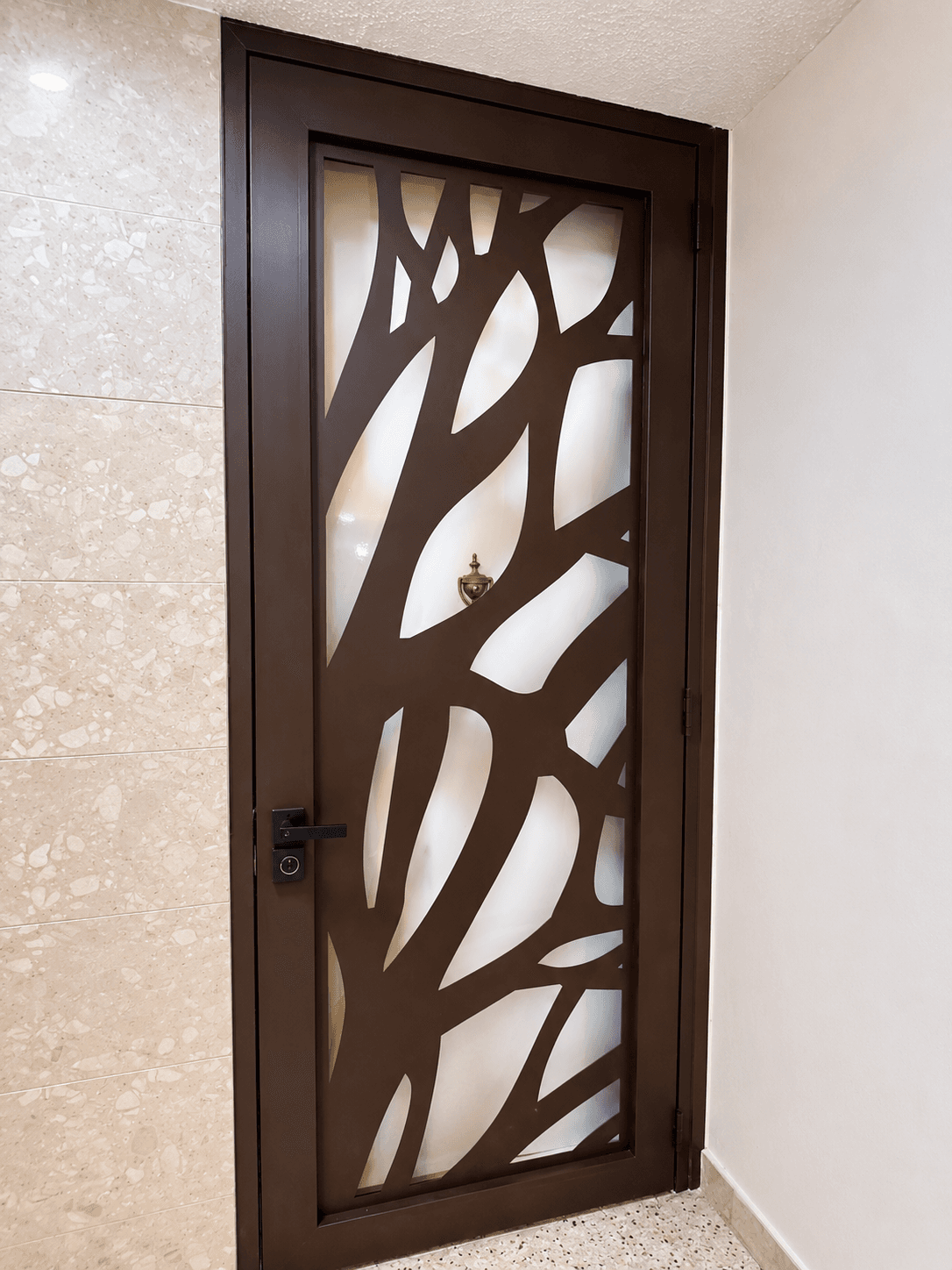 Tree branch pattern door