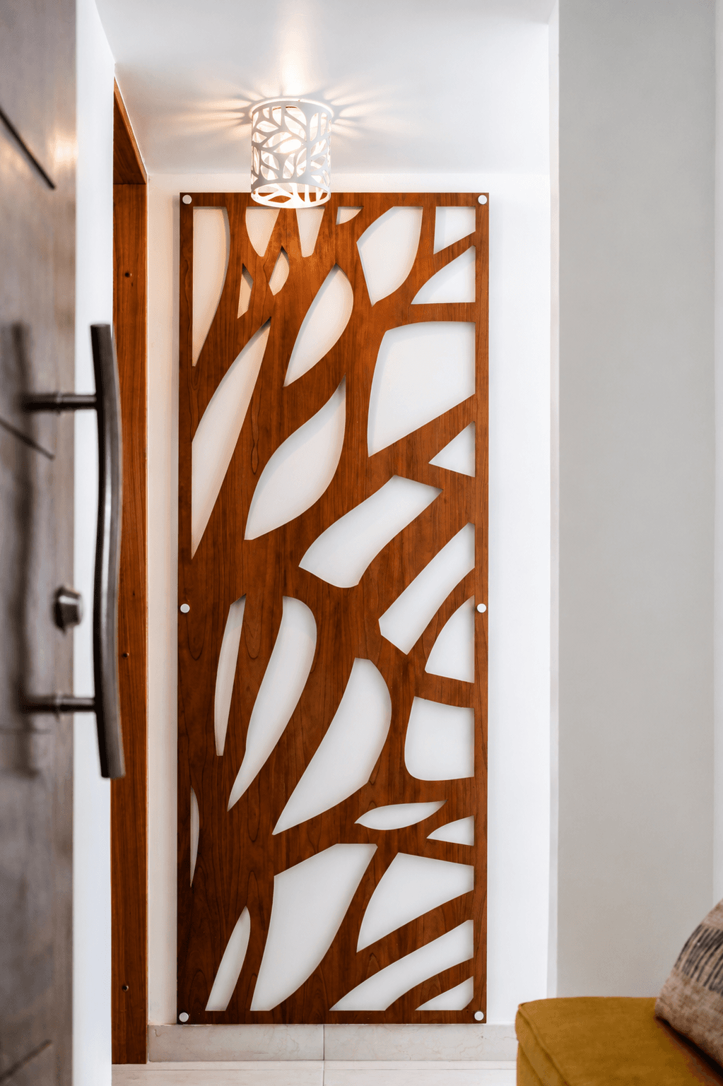 Tree branch panel in wood